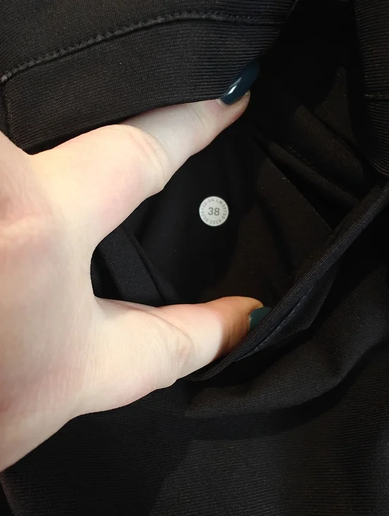 LULULEMON Men's Dress Pants - Picture 7 of 7